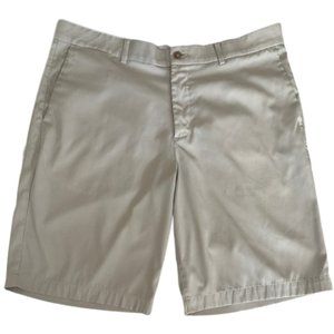 Nike Men's Golf Dri-Fit Shorts Flat Front Size 33 Inseam 10” Cream Regular Fit